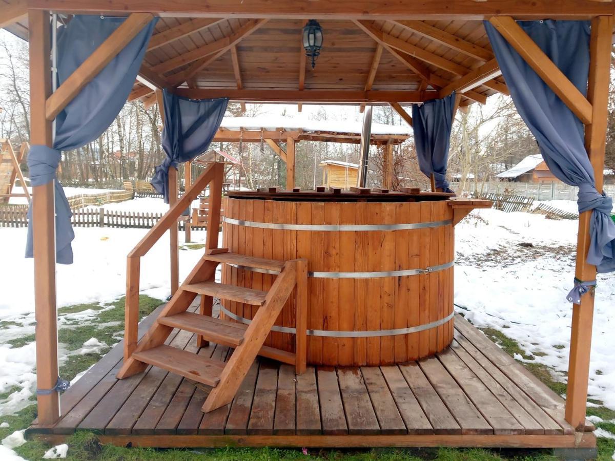 Gospodarstwo Agroturystyczne Pod Lasem Maria Plazio Narol Extérieur photo